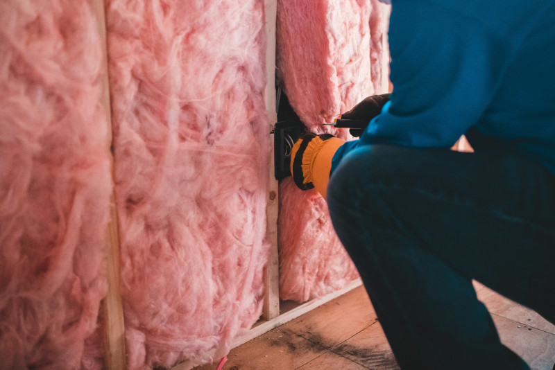 Home Insulation Services in Steinbach